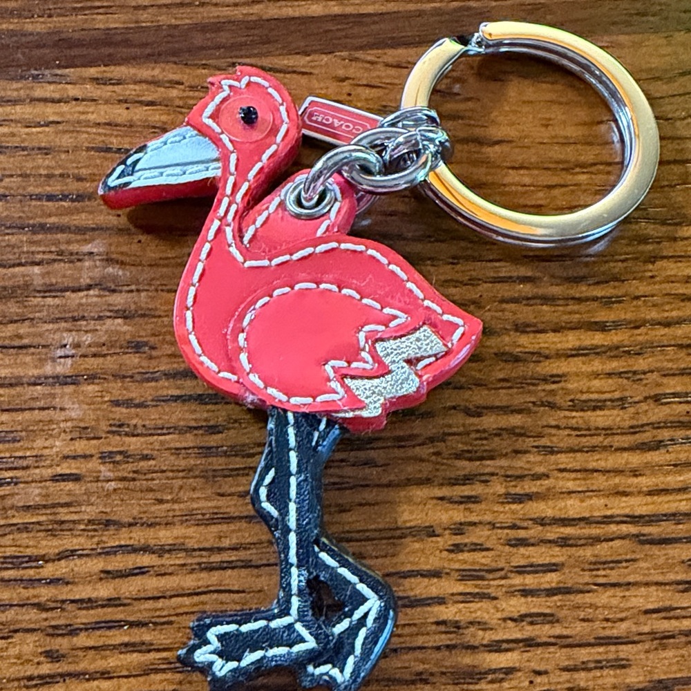 Coach flamingo keychain - Picture 3 of 5
